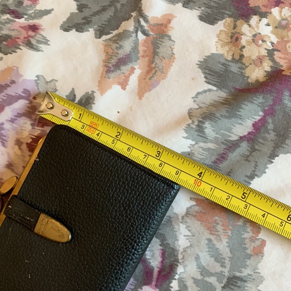 Vintage Kiss Lock Billfold Wallet - Picture 7 of 7